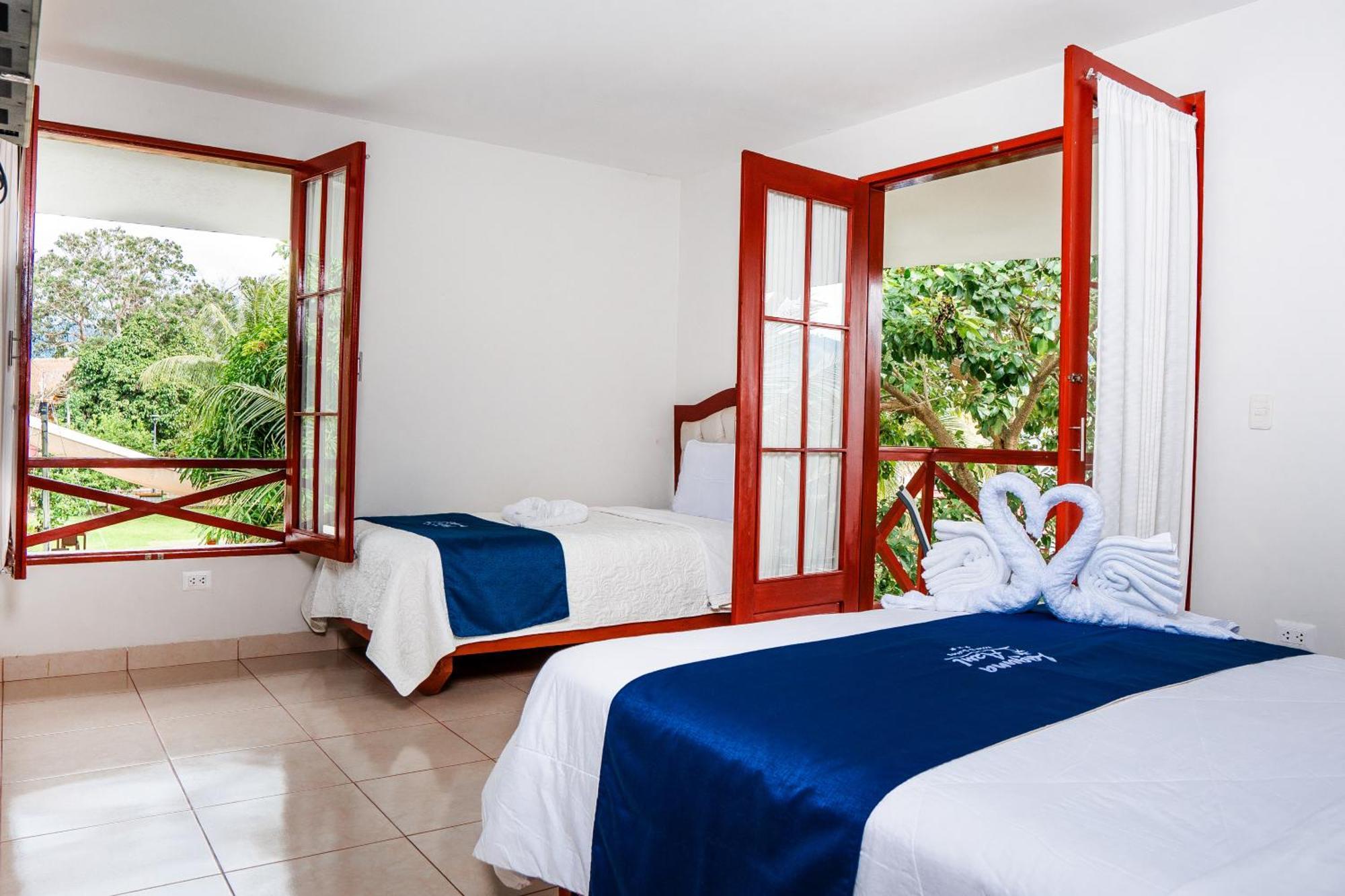Laguna Azul Hotel & Suites Sauce ภายนอก รูปภาพ