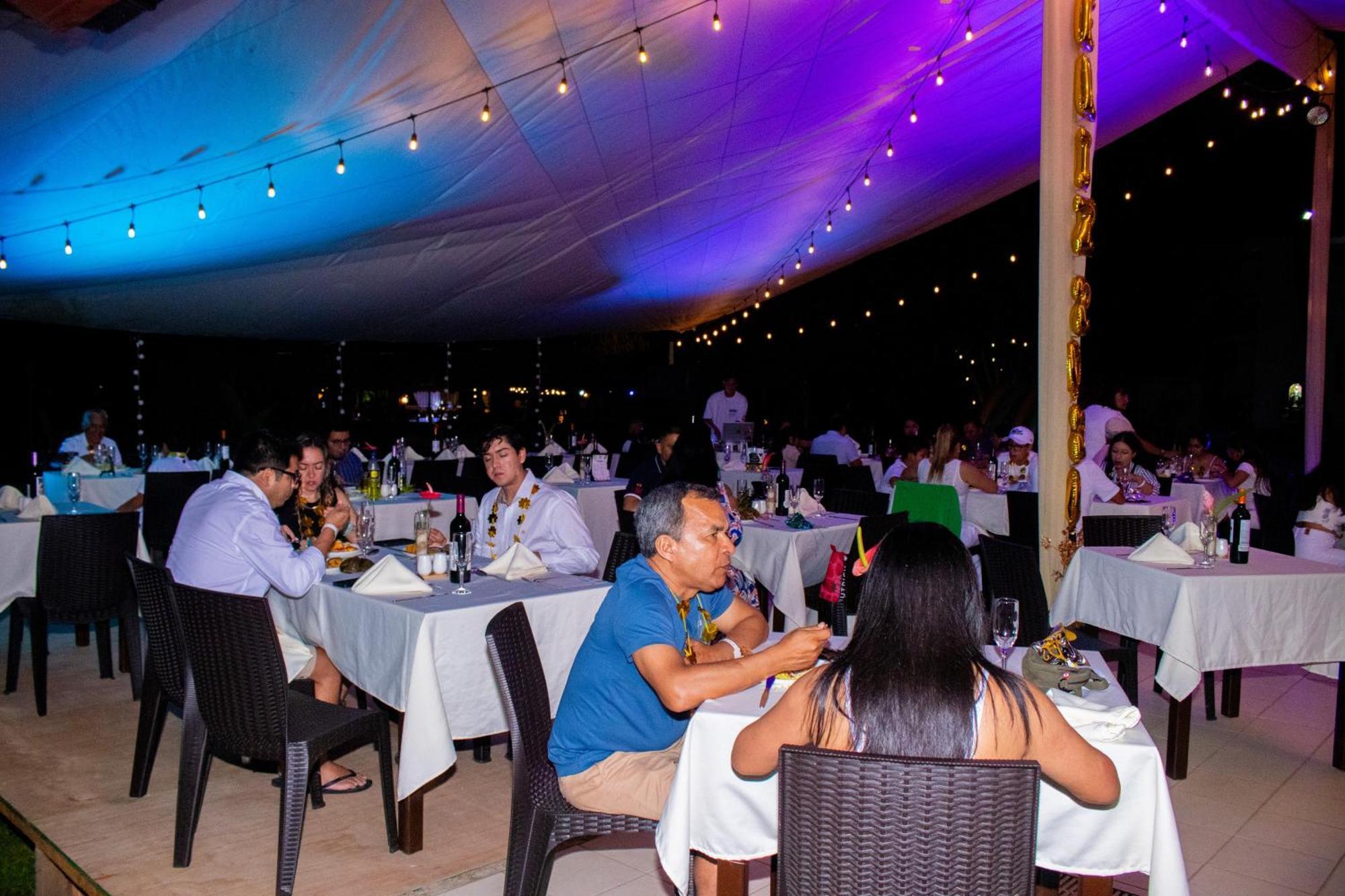 Laguna Azul Hotel & Suites Sauce ภายนอก รูปภาพ